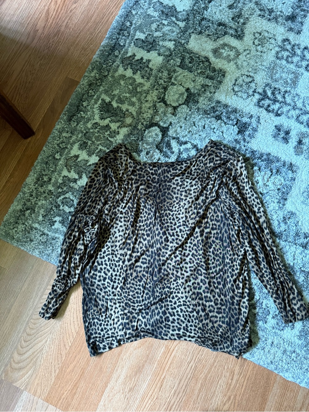 Never Worn Michael Kors Maternity Blouse ๐ - Picture 5 of 5